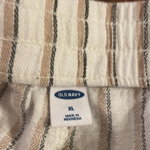 Old Navy Linen Blend Striped Shorts XL - Picture 2 of 4